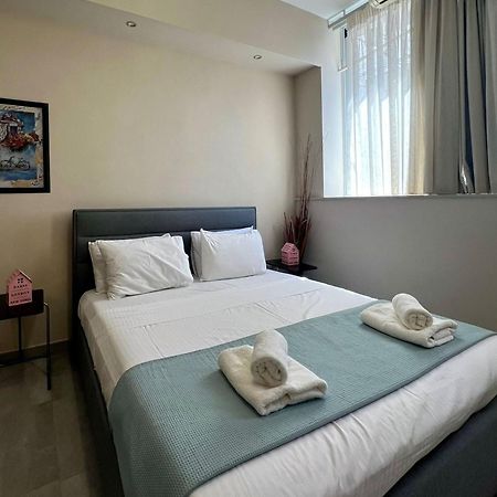 Superhost Hub #103 Plaka - Monastiraki Apartment Athena Bagian luar foto