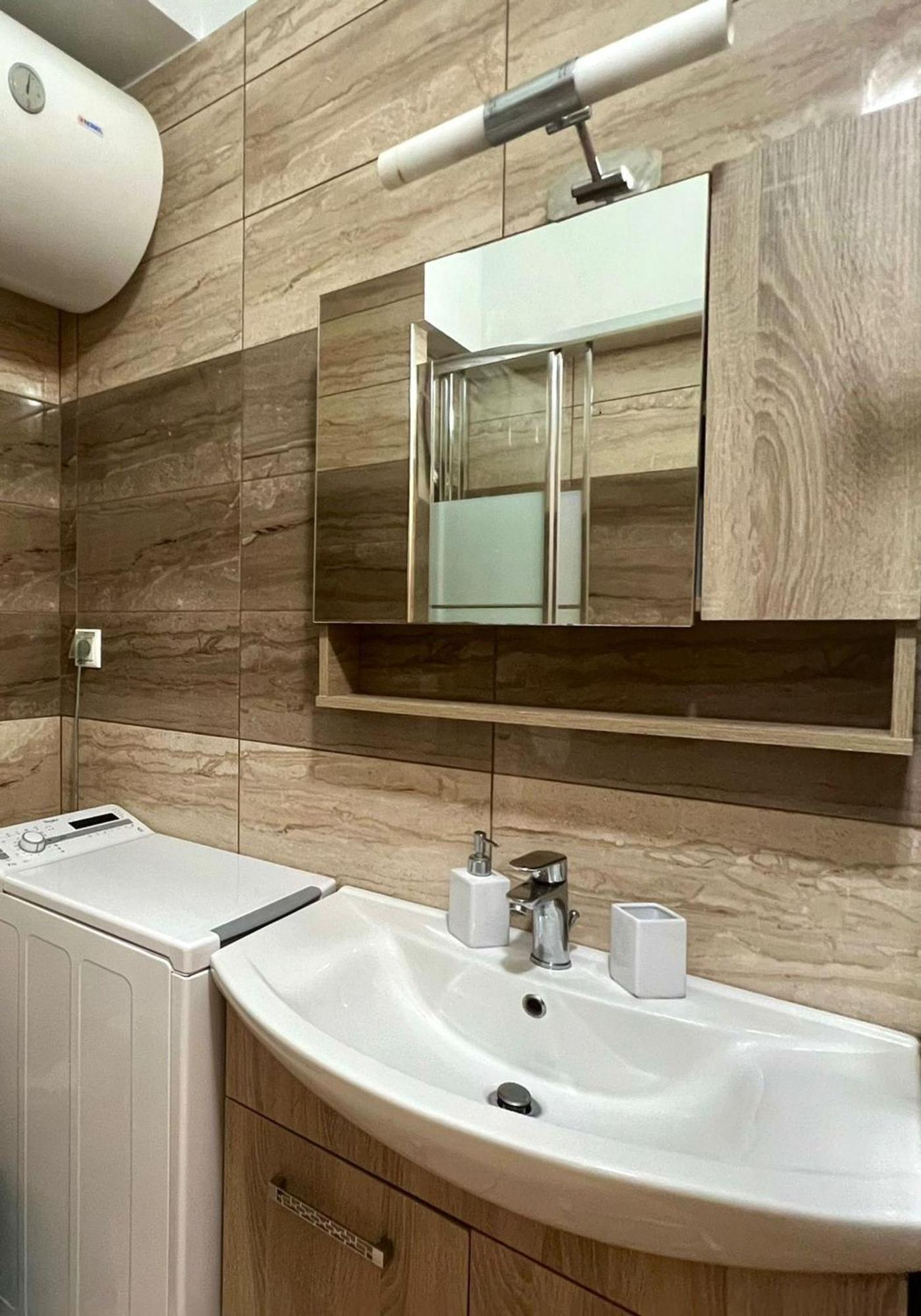Superhost Hub #103 Plaka - Monastiraki Apartment Athena Bagian luar foto